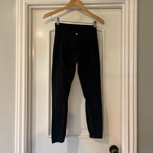 Lululemon align black textured leggings, size 6